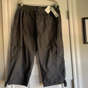 NWT Calvin Klein Gray Capris Size 1X